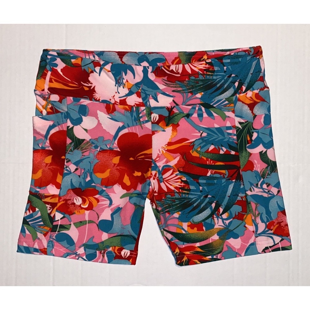 Floral biker shorts!
